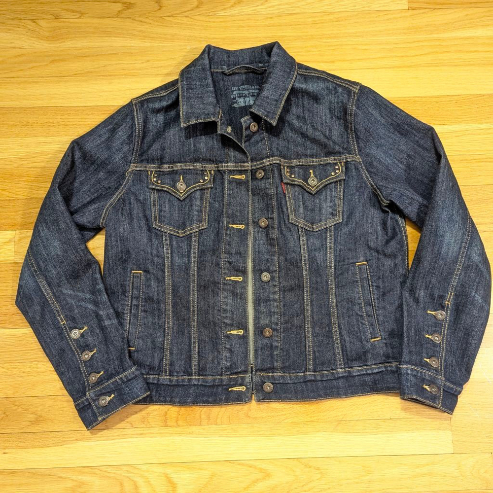 Levi's Indigo Blue Denim Trucker Jacket - Picture 13 of 14